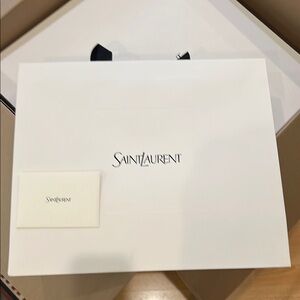 Massive Saint Laurent Classic White Tote. Latest version. a card and envelope